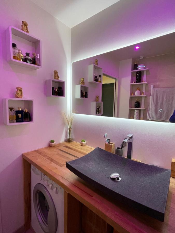 שטרסבורג Guest Room "We Are With You In This Flat" מראה חיצוני תמונה